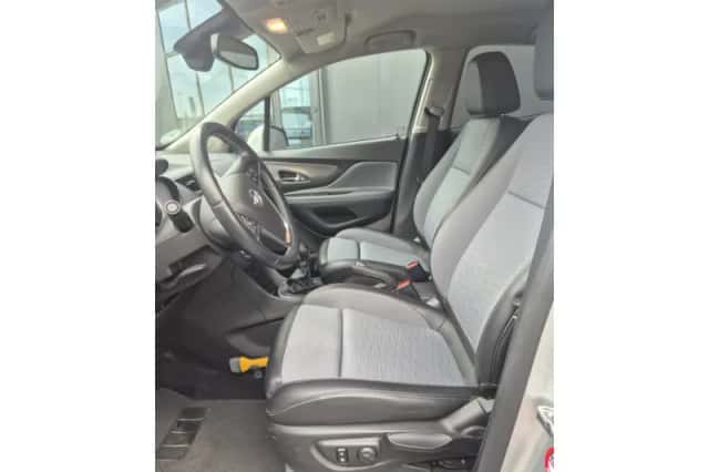 Opel Mokka (2016) thumbnail 3