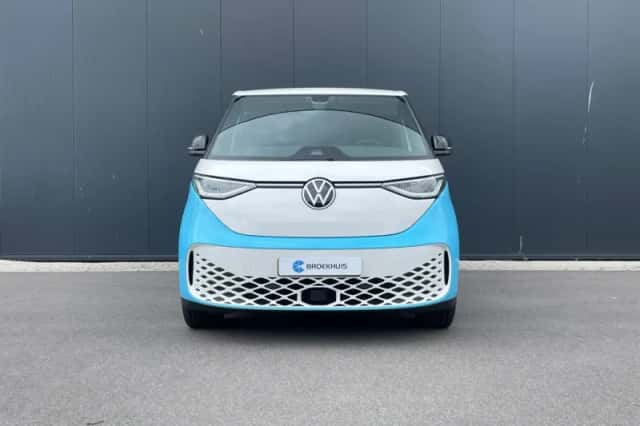 Volkswagen ID. Buzz (2022) thumbnail 3