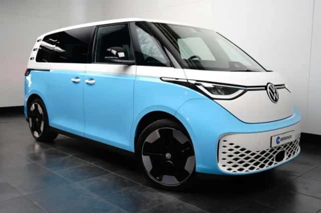 Volkswagen ID. Buzz (2022) thumbnail 3