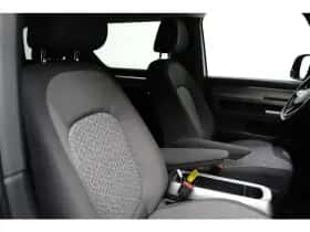 Volkswagen ID.Buzz Bus (2022) thumbnail 6