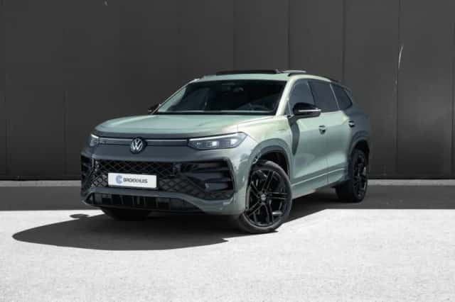 Volkswagen Tayron (2025) thumbnail 1