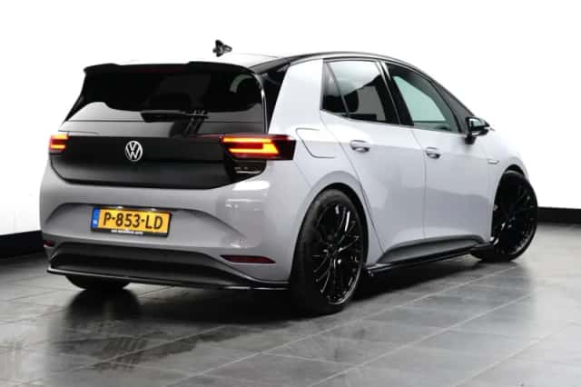 Volkswagen ID.3 (2021) thumbnail 4