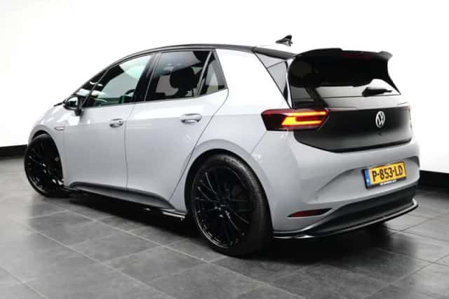 Volkswagen ID.3 (2021) thumbnail 5