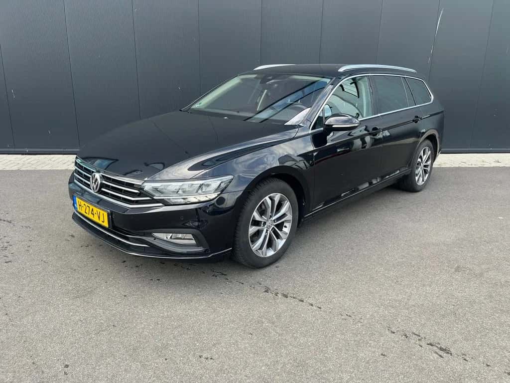 Volkswagen Passat (2020) — foto 1