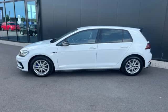 Volkswagen Golf (2019) thumbnail 3