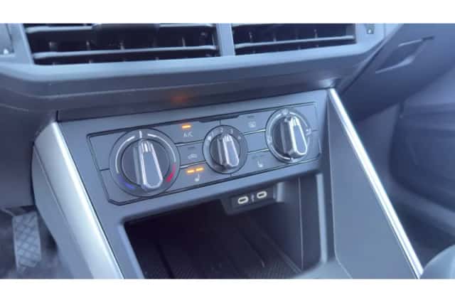 Volkswagen Polo (2026) thumbnail 7