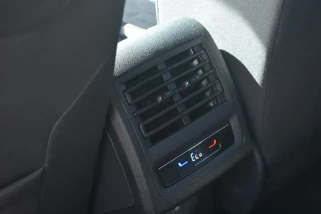 Volkswagen Golf (2026) thumbnail 11