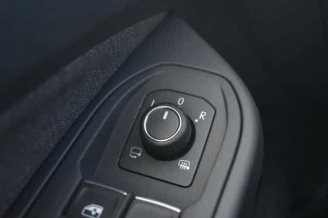 Volkswagen Golf (2026) thumbnail 13