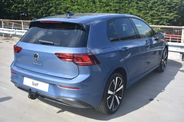 Volkswagen Golf (2026) thumbnail 4
