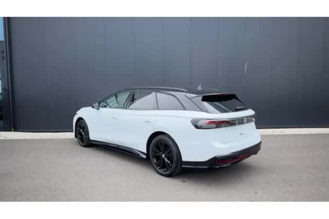 Volkswagen ID.7 (2026) thumbnail 2