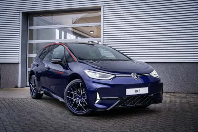 Volkswagen ID.3 (2026) thumbnail 2