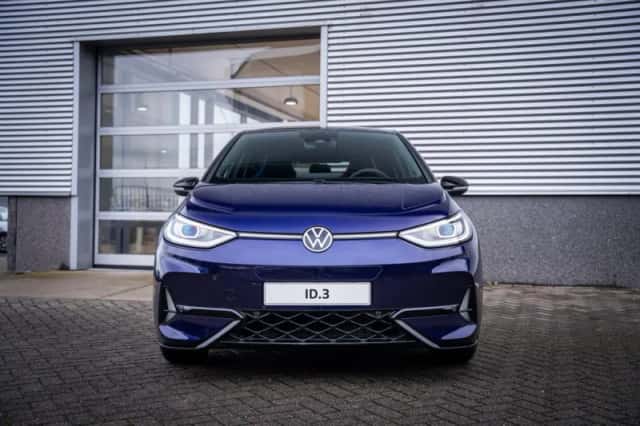 Volkswagen ID.3 (2026) thumbnail 5
