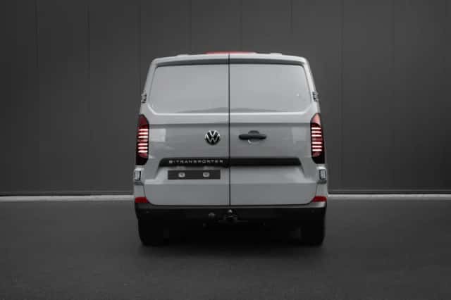 Volkswagen E-Transporter (2025) thumbnail 17