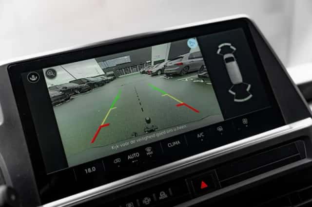 Volkswagen E-Transporter (2025) thumbnail 26