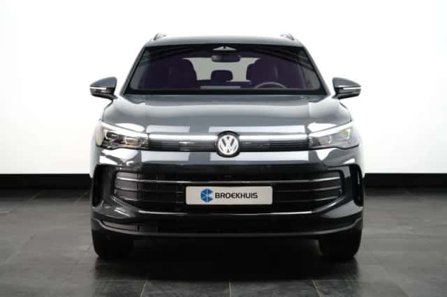 Volkswagen Tiguan (2026) thumbnail 2