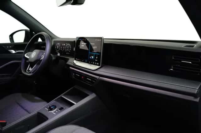 Volkswagen Tiguan (2026) thumbnail 7
