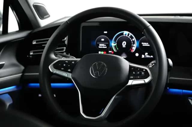 Volkswagen Tiguan (2025) thumbnail 11