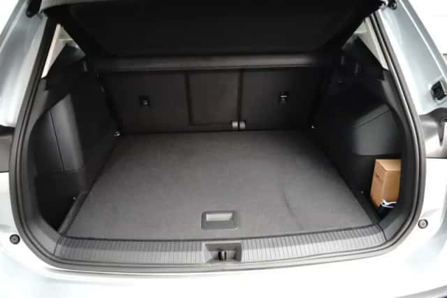 Volkswagen Tiguan (2025) thumbnail 14