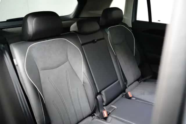 Volkswagen Tiguan (2025) thumbnail 8