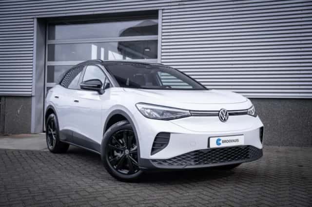Volkswagen ID.4 (2026) thumbnail 3