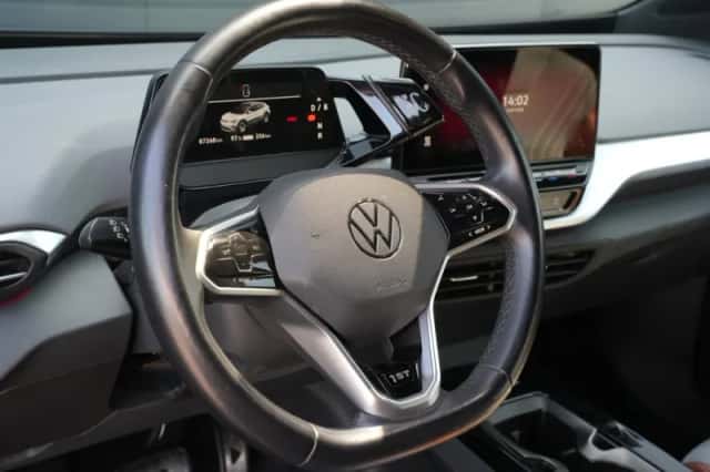 Volkswagen ID.4 (2020) thumbnail 6