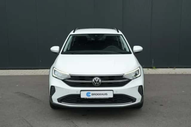 Volkswagen Taigo (2022) thumbnail 2