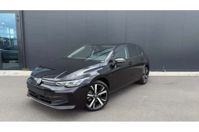 Volkswagen Golf (2026) thumbnail 1