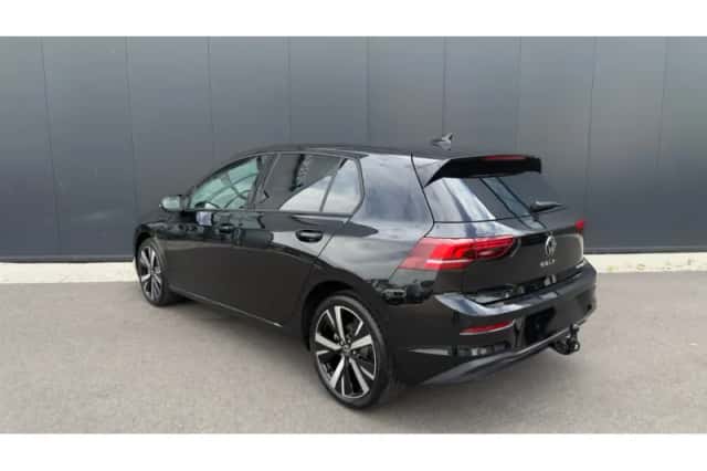 Volkswagen Golf (2026) thumbnail 2