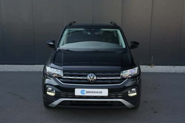Volkswagen T-Cross (2023) thumbnail 2