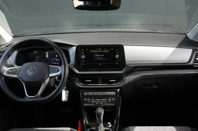 Volkswagen T-Cross (2024) thumbnail 4