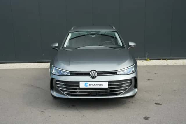Volkswagen Passat (2026) thumbnail 2