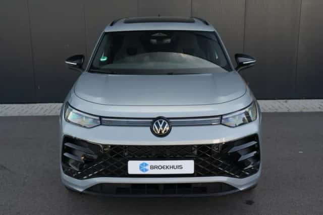 Volkswagen Tayron (2025) thumbnail 3
