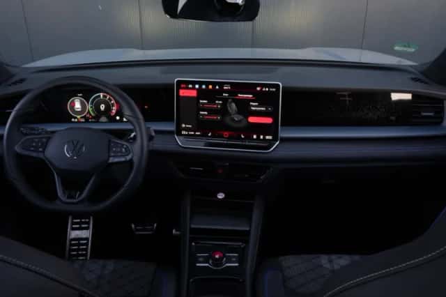 Volkswagen Tayron (2025) thumbnail 5