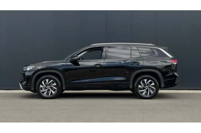 Volkswagen Tayron (2025) thumbnail 3