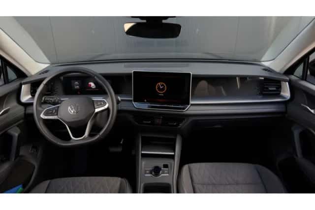 Volkswagen Tayron (2025) thumbnail 4