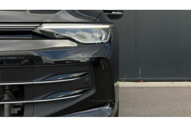 Volkswagen Golf (2025) thumbnail 3
