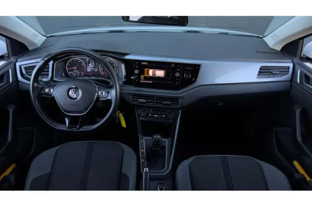 Volkswagen Polo (2018) thumbnail 4