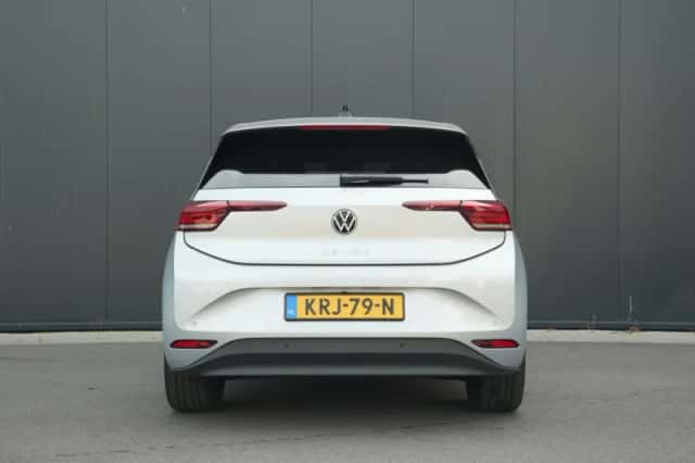 Volkswagen ID.3 (2026) thumbnail 4