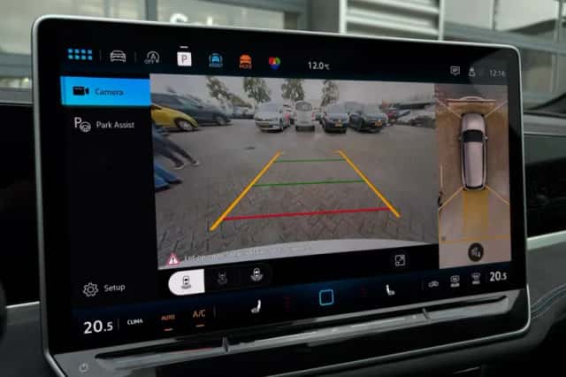 Volkswagen Passat (2025) thumbnail 23