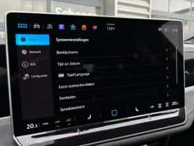 Volkswagen Passat (2025) thumbnail 32