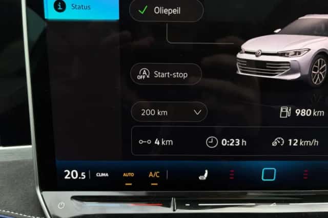Volkswagen Passat (2025) thumbnail 34
