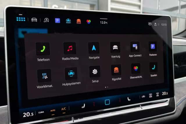 Volkswagen Passat (2025) thumbnail 49
