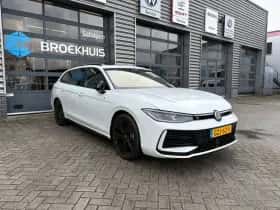 Volkswagen Passat (2025) thumbnail 8
