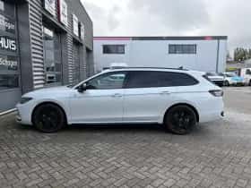 Volkswagen Passat (2025) thumbnail 10