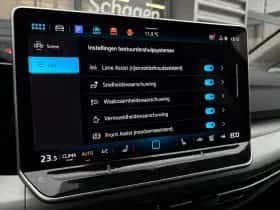 Volkswagen Golf (2025) thumbnail 32