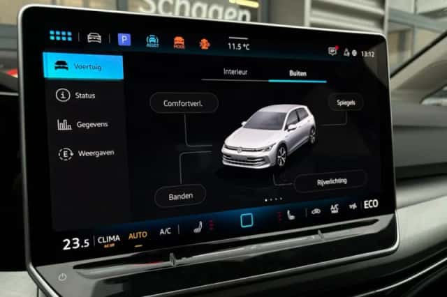 Volkswagen Golf (2025) thumbnail 38