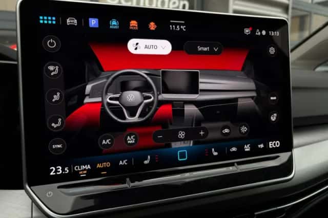 Volkswagen Golf (2025) thumbnail 41