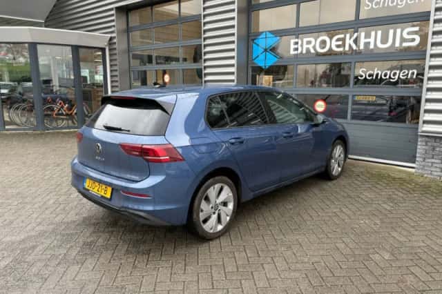 Volkswagen Golf (2025) thumbnail 8