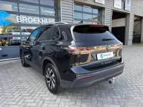 Volkswagen Tiguan (2025) thumbnail 9