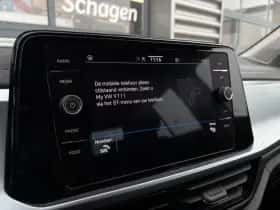 Volkswagen T-Roc (2023) thumbnail 22